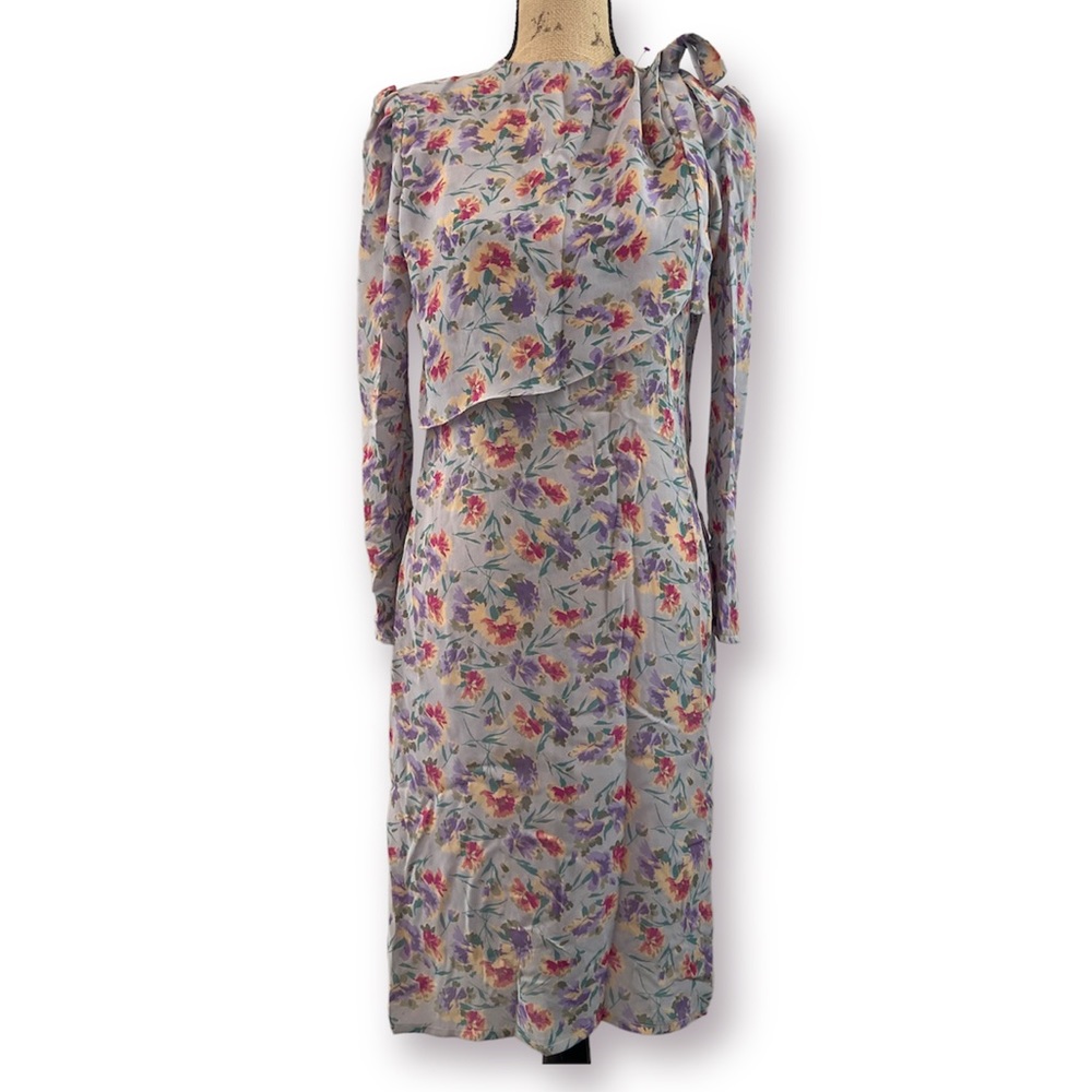 VINTAGE 90’s Floral Back Buttoned Midi Dress Long Sleeve Grannycore Small